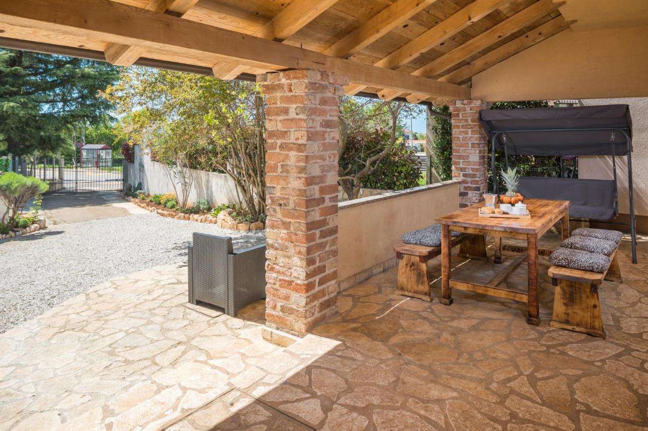 Casa Viktoria With Private Garden And Bbq Villa Kosinozici Exterior photo